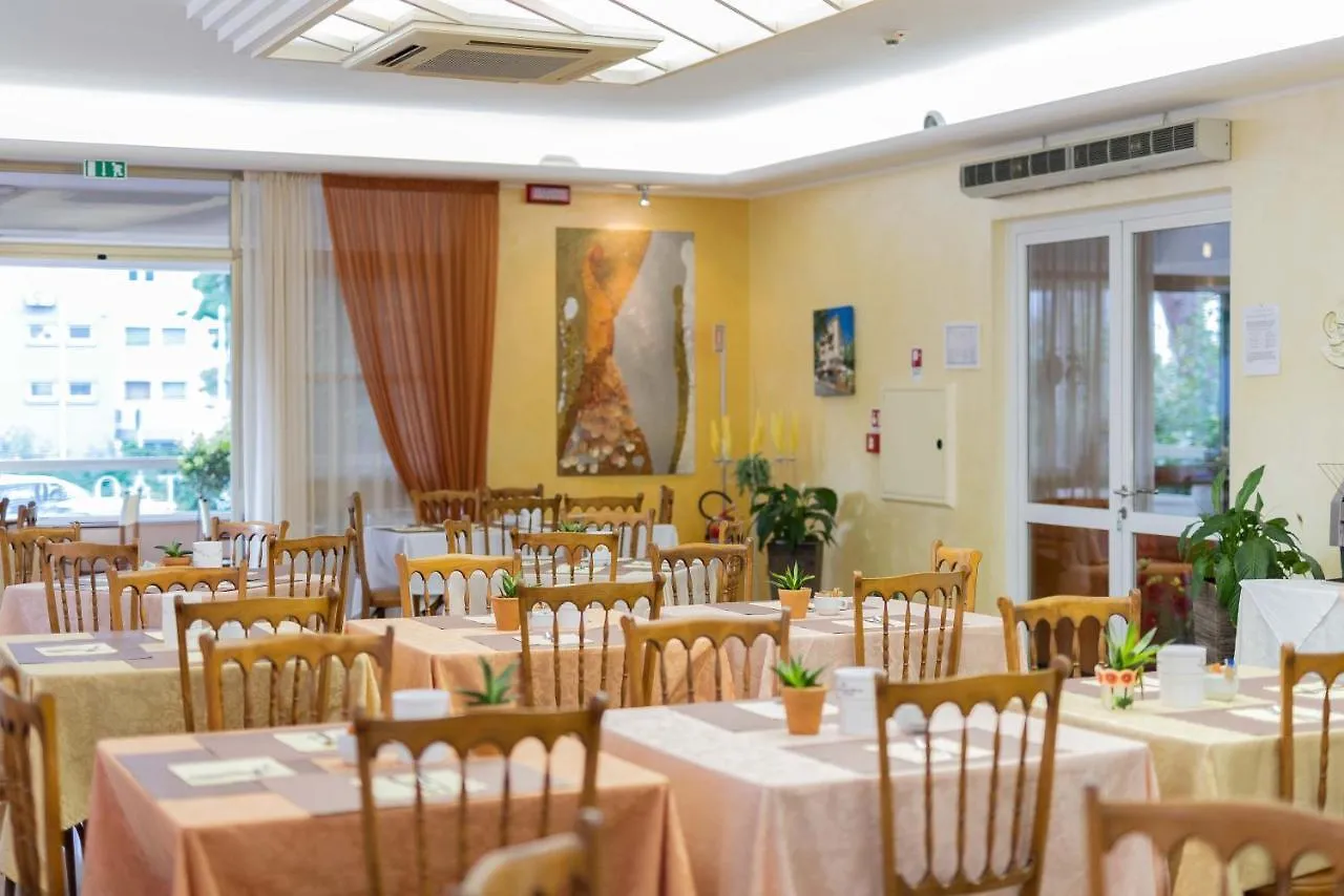 ***  Hotel Alfa Tao Riccione Italia